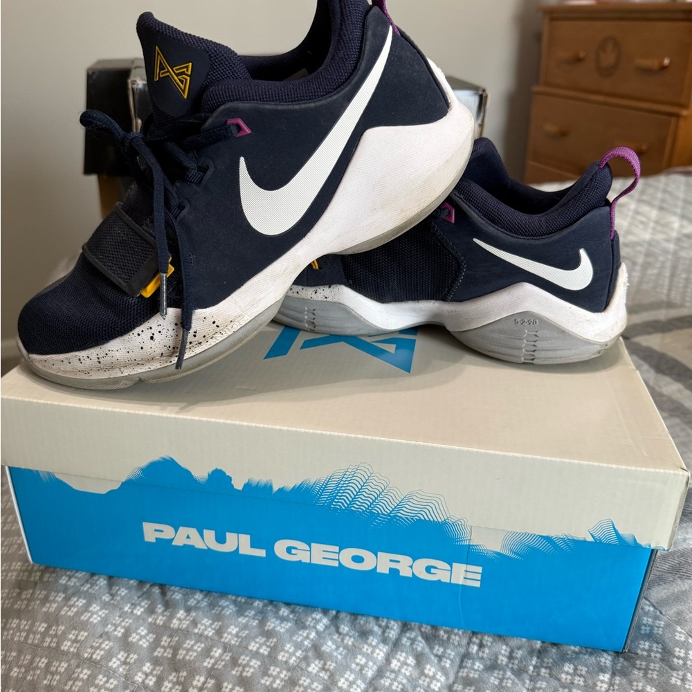 NIKE PG 1